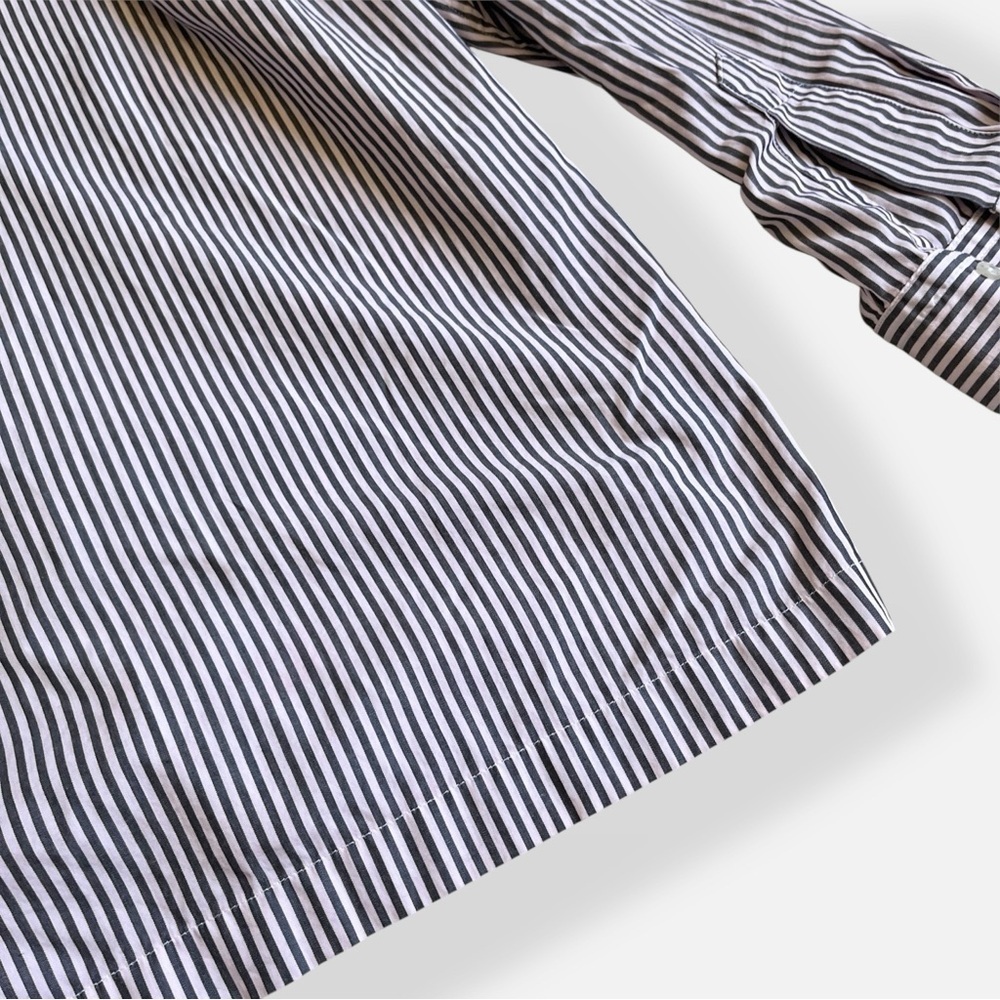 Vintage 90s Burberrys Navy and Nude Striped Blouse Button Front Shirt Large - Picture 9 of 12